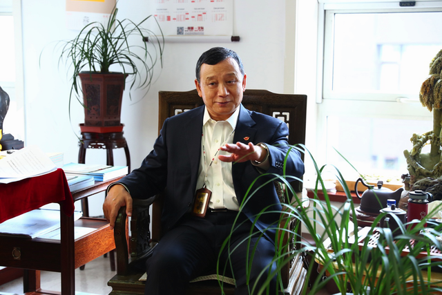 亚泰集团总裁宋尚龙：企业要加大创新力度 重视生态环保